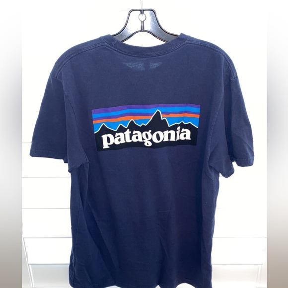 Men’s Patagonia t-shirt - Picture 2 of 2
